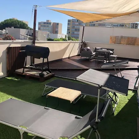 Apparemment Duplex Terrasse Solarium Avec Parking * モーギオ